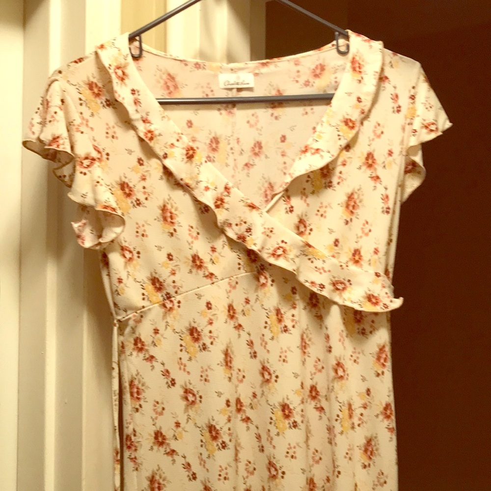 Charlotte Russe small flirty floral dress